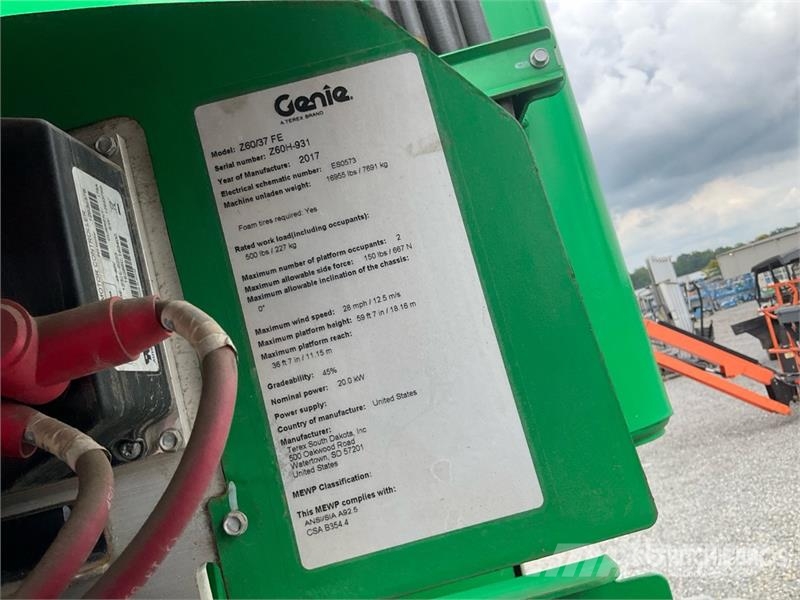 Genie Z-60/37 FE 4WD Diesel Articulating Boom Lift Piattaforme a braccio articolato