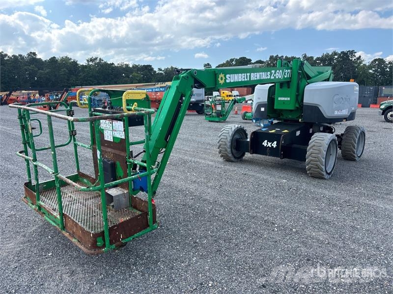 Genie Z-60/37 FE 4WD Diesel Articulating Boom Lift Piattaforme a braccio articolato