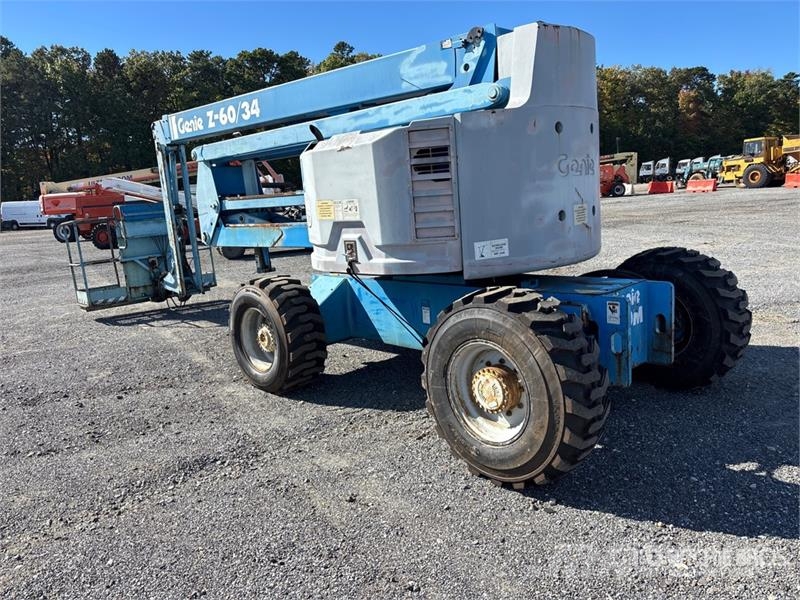 Genie Z-60 4WD Diesel Articulating Boom Lift Articulated boom lifts