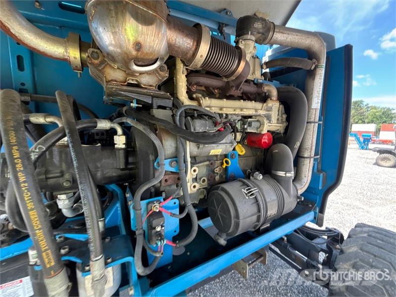 Genie Z-62/40 4WD Diesel Articulating Boom Lift Piattaforme a braccio articolato