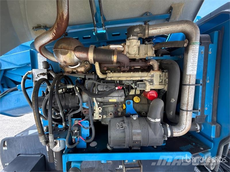 Genie Z-62/40 4WD Diesel Articulating Boom Lift Piattaforme a braccio articolato
