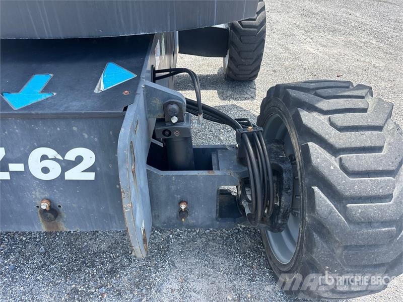 Genie Z-62/40 4WD Diesel Articulating Boom Lift Piattaforme a braccio articolato