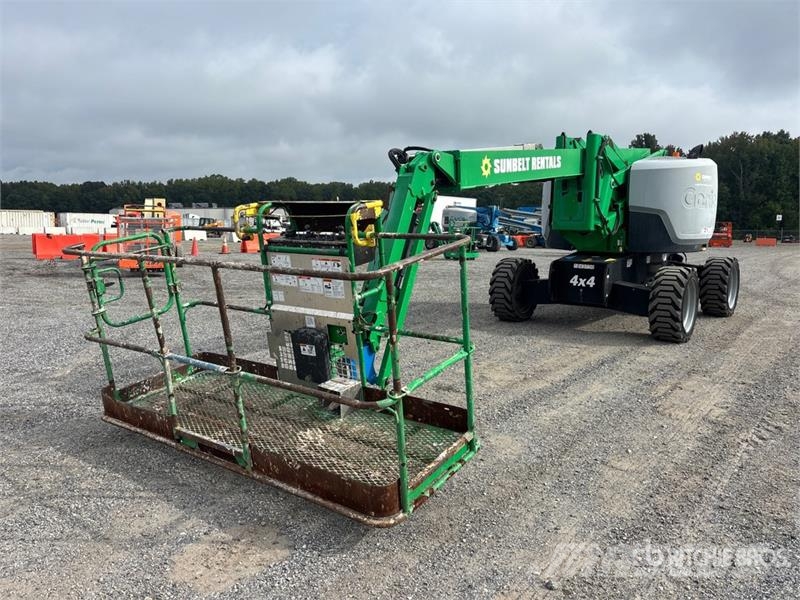 Genie Z-62/40 4WD Diesel Articulating Boom Lift 曲臂高空作業車