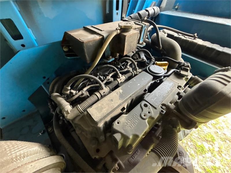 Genie Z-62/40J 4WD Diesel Articulating Boom Lift (Inoper Piattaforme a braccio articolato