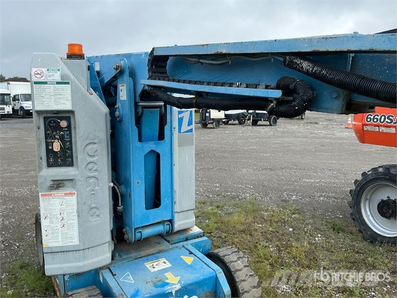 Genie Z30-N 2WD Electric Articulating Boom Lift Piattaforme a braccio articolato