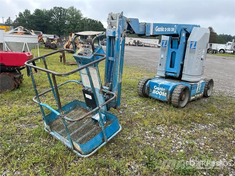 Genie Z30-N 2WD Electric Articulating Boom Lift Piattaforme a braccio articolato