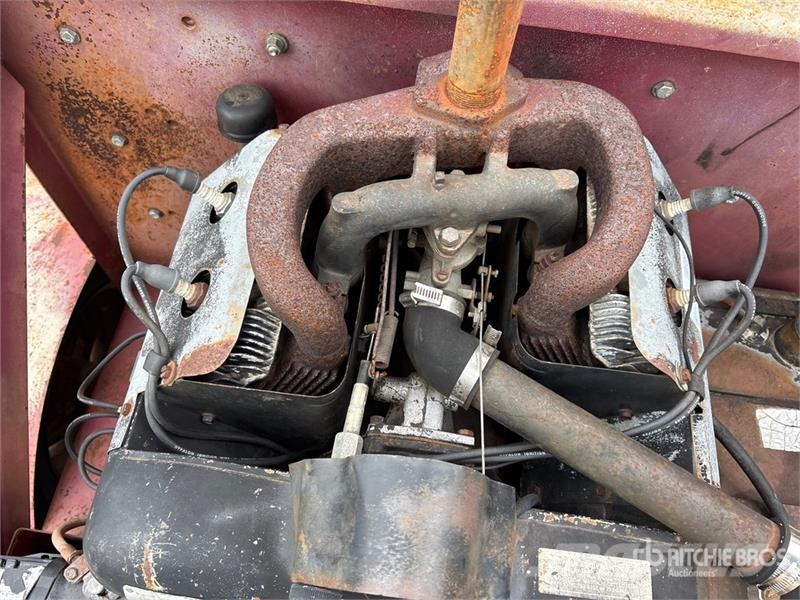 GiANT Vac 300L Leaf Vacuum Egyéb mezőgazdasági gépek