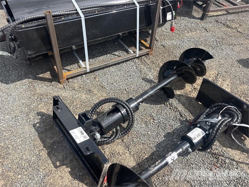 GIYI 12 in Mini Skid Steer Auger (Unused) Boren