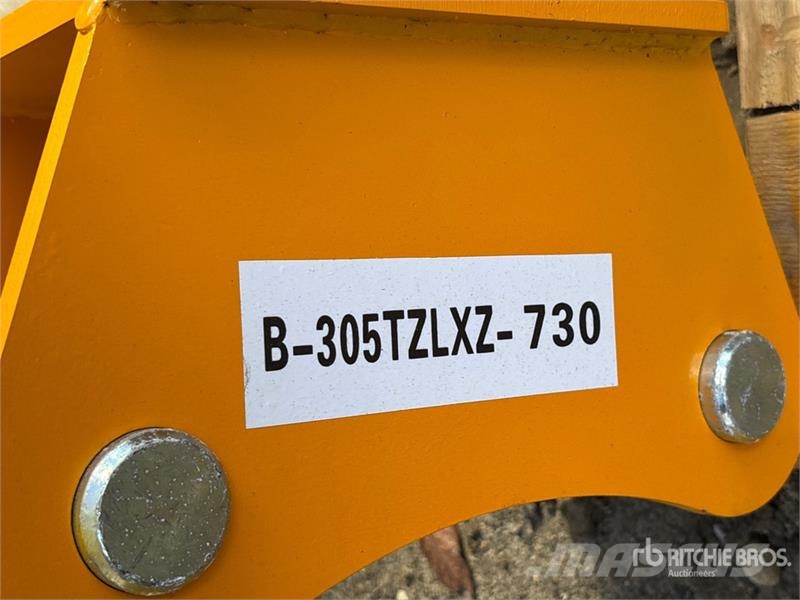  GIYI 16 in Cat 305 Excavator Auger (Unused) ドリル