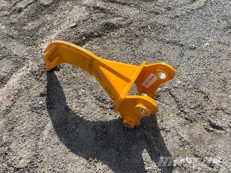 GIYI 30 in Excavator Ripper (Unused) Скарифікатори
