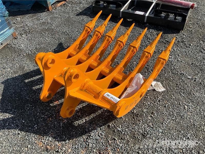  GIYI 32 in Excavator Rake - Fits Cat 305 (Unused) Šieno grėbliai ir vartytuvai