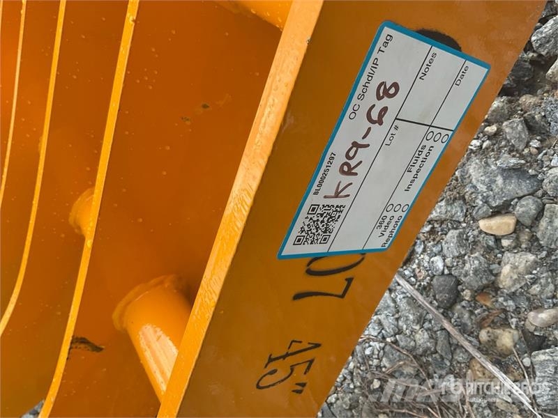  GIYI 45 in Excavator Rake - Fits CAT 307 (Unused) 犁耙和摊草机