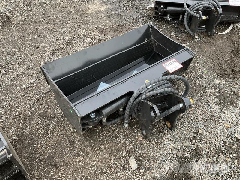 GIYI GY-3TB 32 in Tilting Excavator Bucket (Unused Baldes