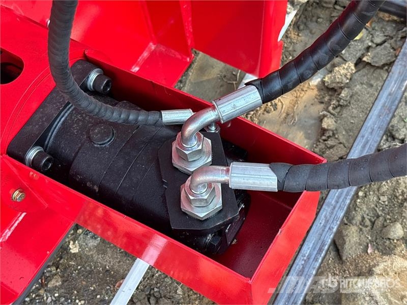  GIYI GY-BC72 Skid Steer Crusher (Unused) مكونات أخرى