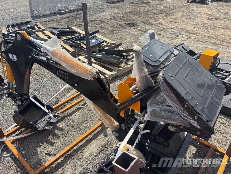  GIYI GY-BD98 12 in Mini Backhoe Digger (Unused) Other components
