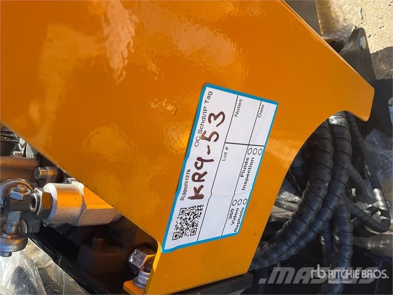  GIYI GY-BD98 47 in Skid Steer Backhoe (Unused) Beko kepçeleri