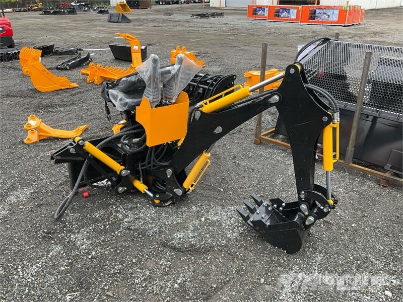  GIYI GY-BD98 Skid Steer Backhoe (Unused) جرافات عكسية