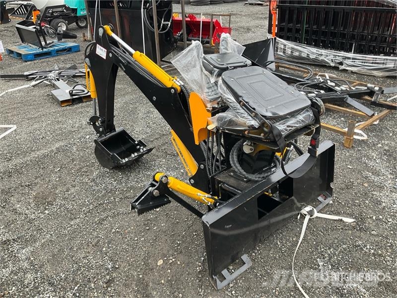  GIYI GY-BD98 Skid Steer Backhoe (Unused) جرافات عكسية