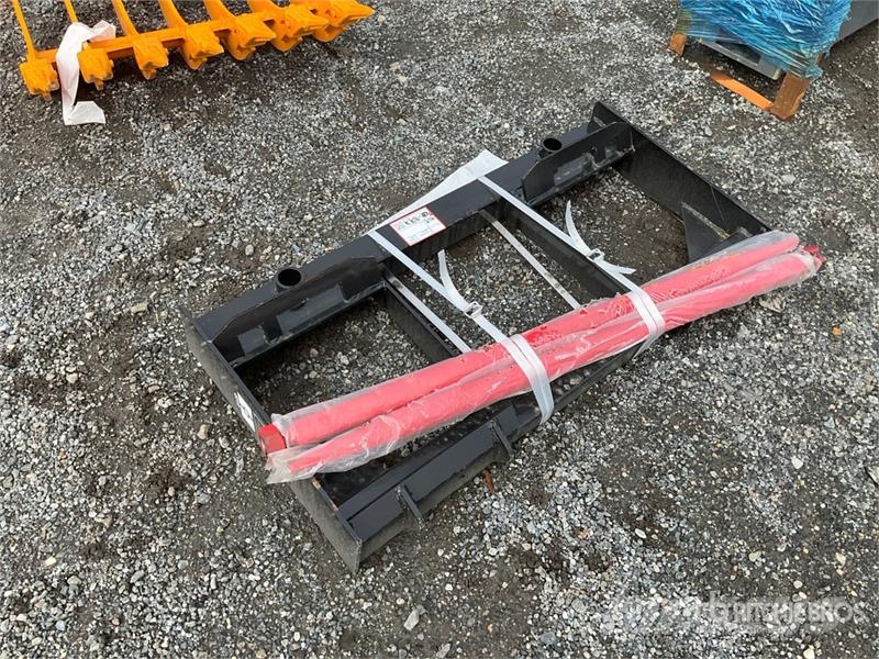  GIYI GY-BF47 Skid Steer Bale Spear (Unused) Drugi deli