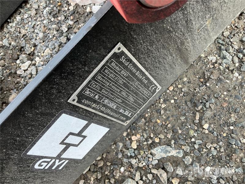  GIYI GY-BF47 Skid Steer Bale Spear (Unused) Drugi deli