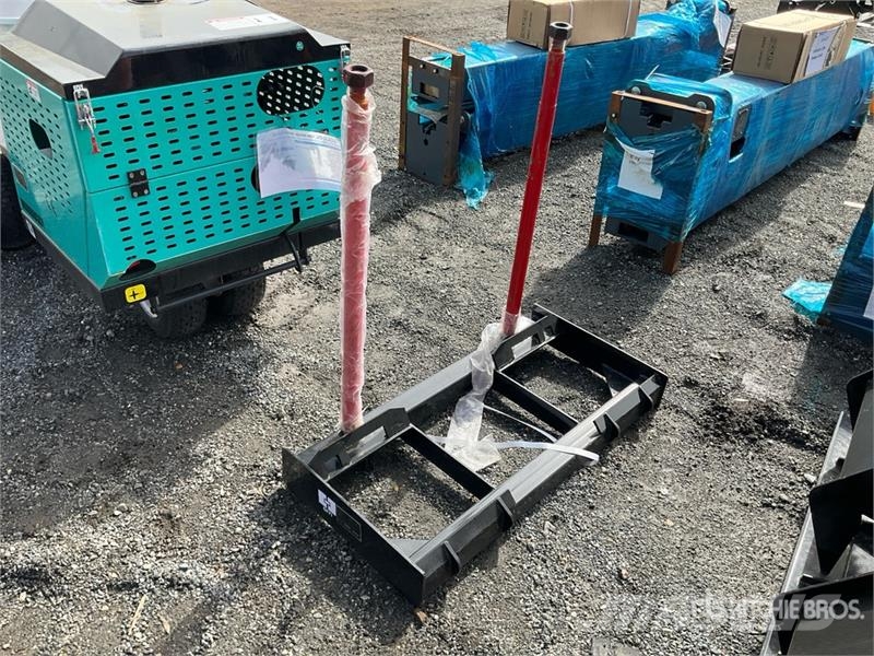  GIYI GY-BF47 Skid Steer Bale Spear (Unused) その他部品
