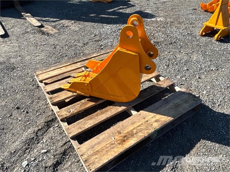  GIYI GY-BK 12 in Cat 305 12 In Excavator Bucket -  Cucharones