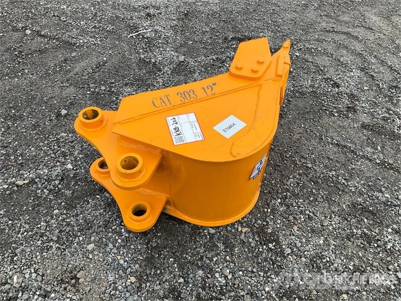  GIYI GY-BK 12 in Cat 303 Excavator Bucket (Unused) Kauhat