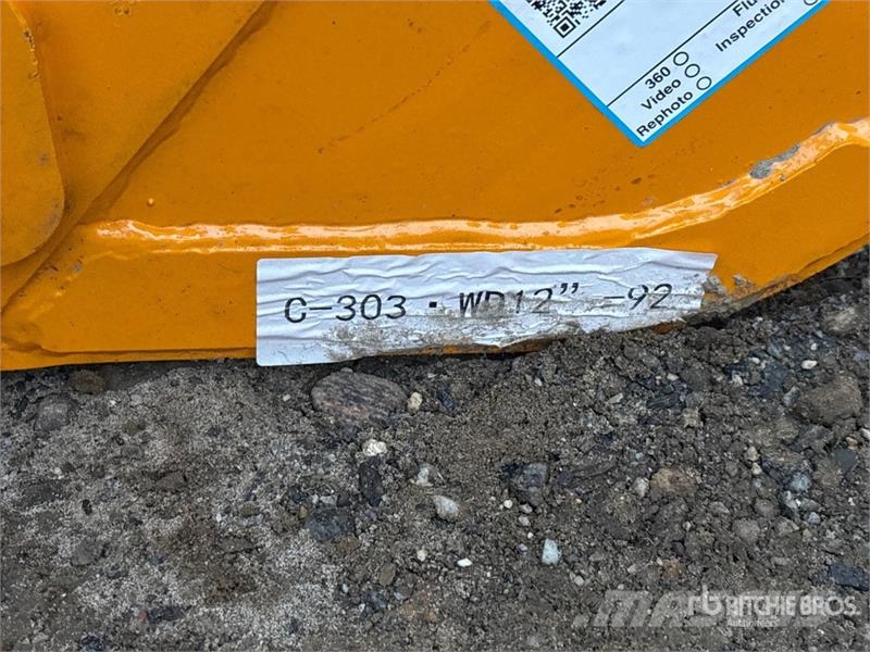  GIYI GY-BK 12 in Excavator Bucket - Fits CAT 303 ( Kašike / Korpe