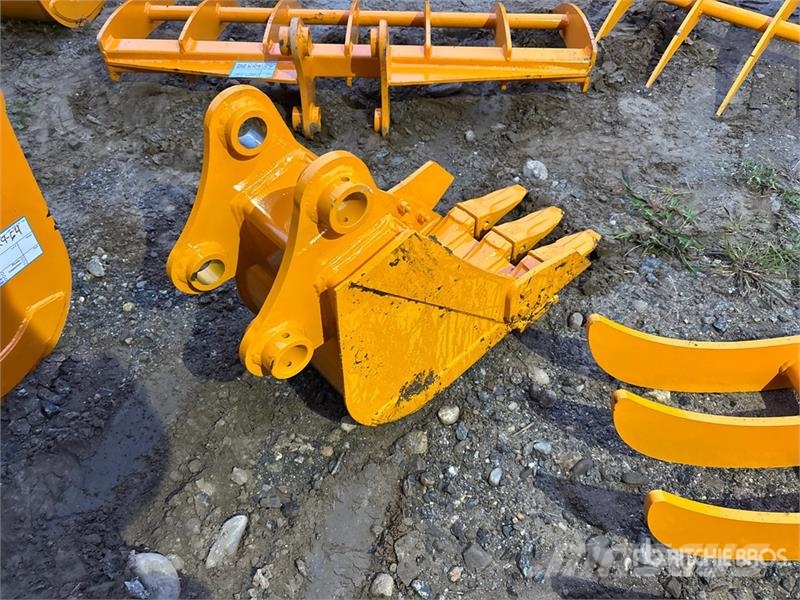  GIYI GY-BK 12 in Excavator Bucket - Fits CAT 303 ( Kašike / Korpe