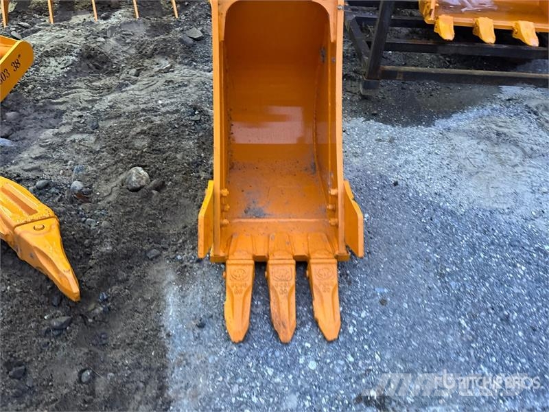 GIYI GY-BK 12 in Excavator Bucket - Fits CAT 307 ( دلاء