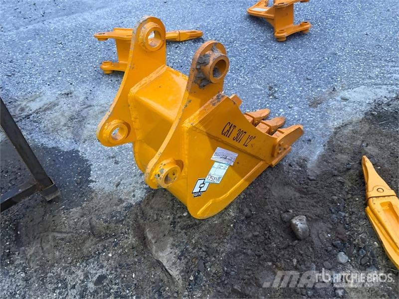 GIYI GY-BK 12 in Excavator Bucket - Fits CAT 307 ( دلاء