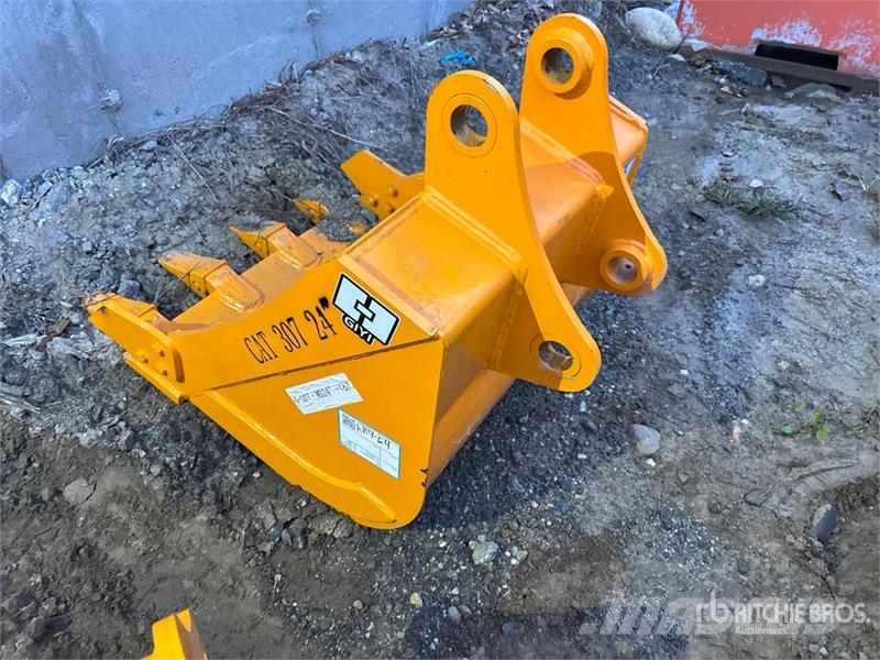  GIYI GY-BK 24 in Excavator Bucket - Fits CAT 307 ( دلاء