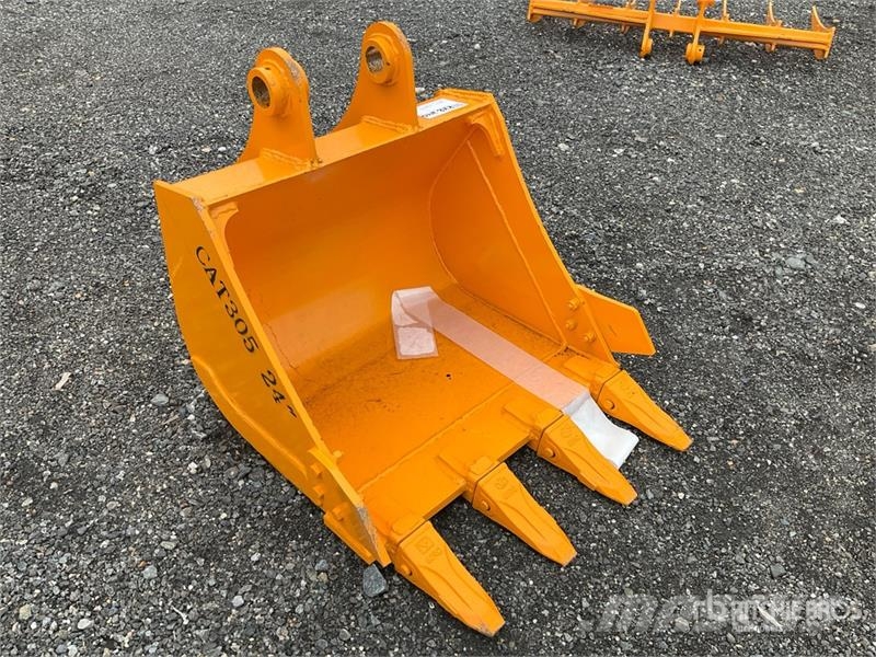  GIYI GY-BK 24 in Excavator Bucket - Fits Cat 305 ( Kauhat