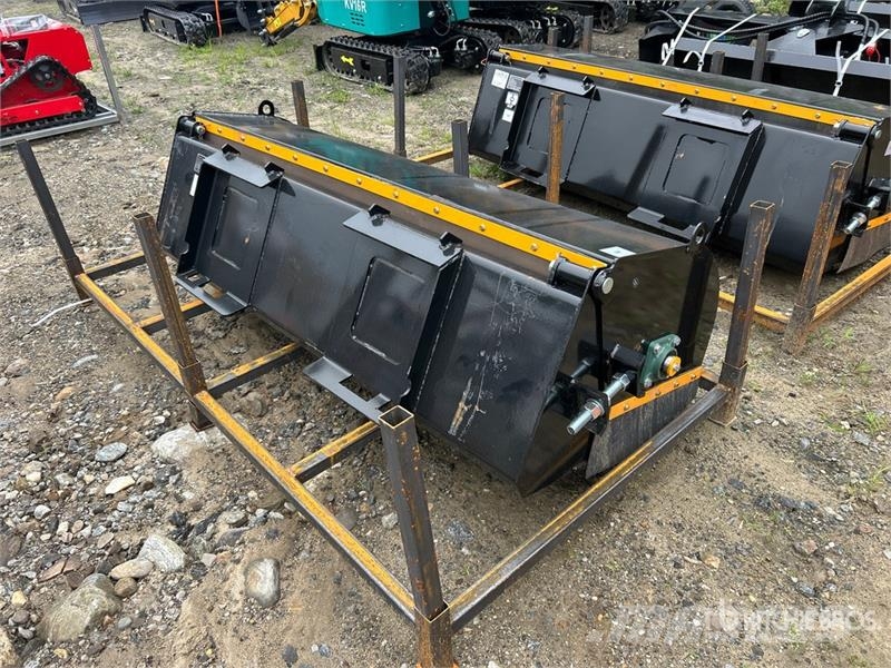 GIYI GY-BS72 72 in Closed Skid Steer Sweeper (Unus Süpürgeler