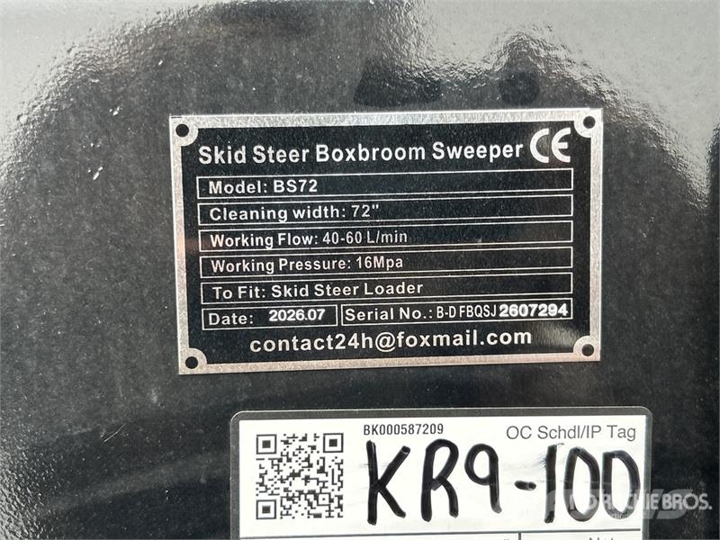 GIYI GY-BS72 72 in Closed Skid Steer Sweeper (Unus Süpürgeler