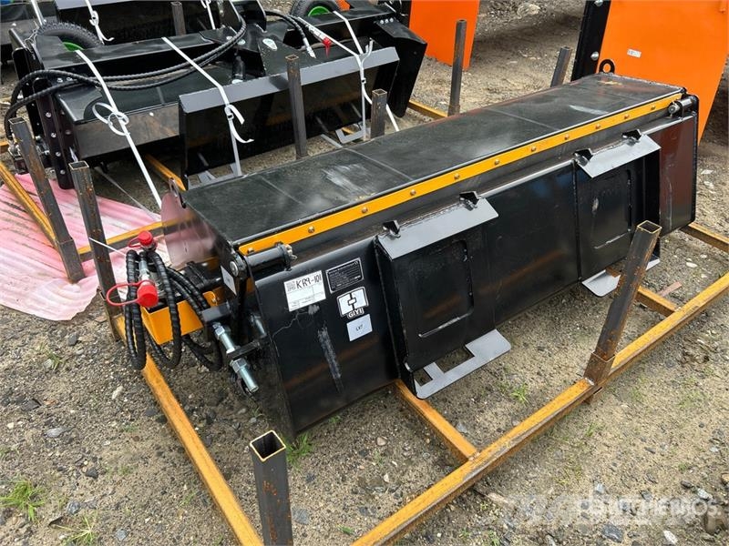 GIYI GY-BS72 72 in Skid Steer Sweeper (Unused) Süpürgeler