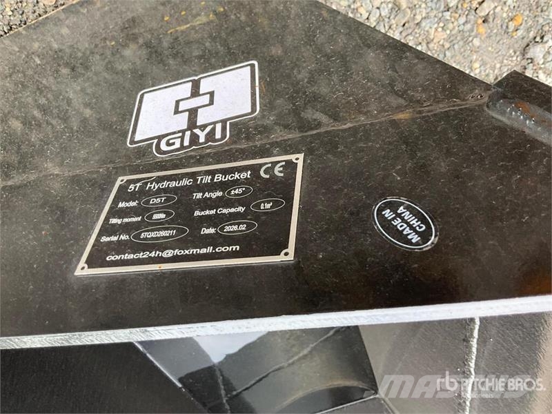 GIYI GY-D5T 35 in Cat Tilting Excavator Bucket (Un دلاء
