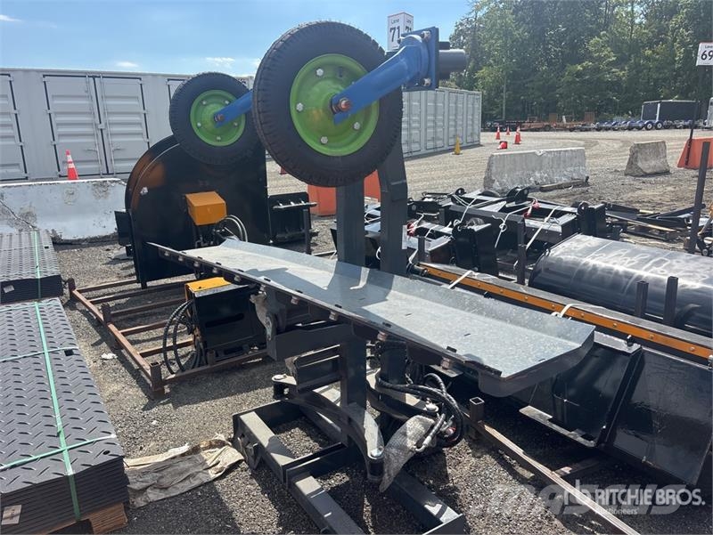  GIYI GY-GR87 87 in Mini Hydraulic Skid Steer Grade Other components