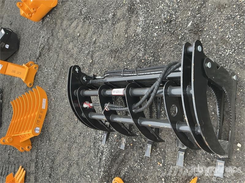  GIYI GY-MCLG60 44 in Mini Skid Steer Grapple (Unus خطاطيف