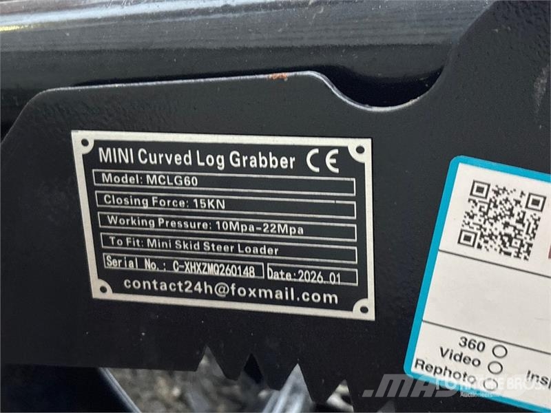 GIYI GY-MCLG60 44 in Mini Skid Steer Grapple (Unus 집게