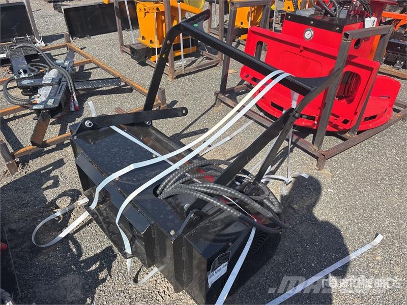 GIYI GY-ML45 32 in Skid Steer Mulcher (Unused) Forestry mulchers