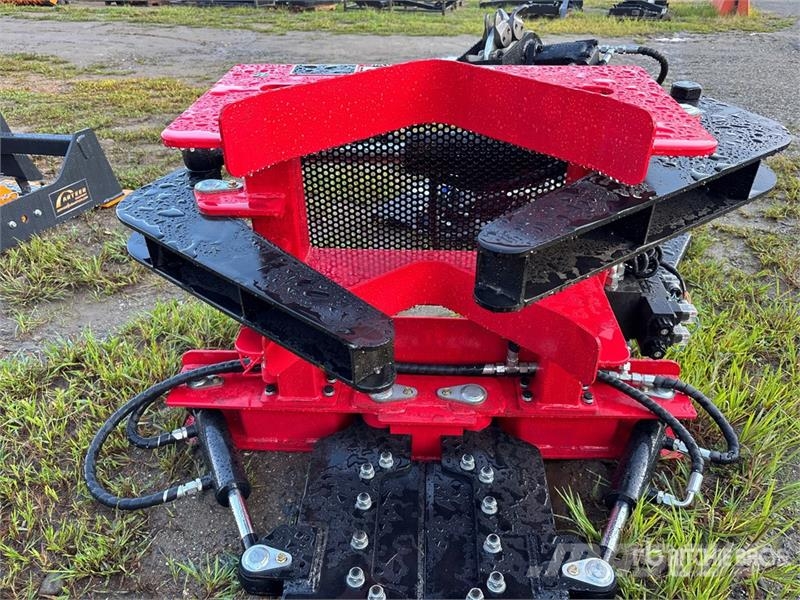 GIYI GY-MTS43 10 in Mini Skid Steer Tree Shear (Un Other components