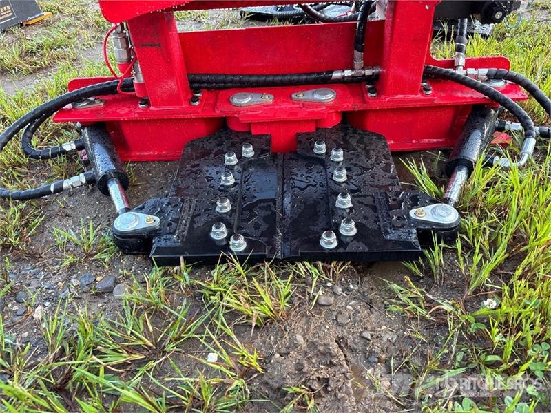 GIYI GY-MTS43 10 in Mini Skid Steer Tree Shear (Un Other components