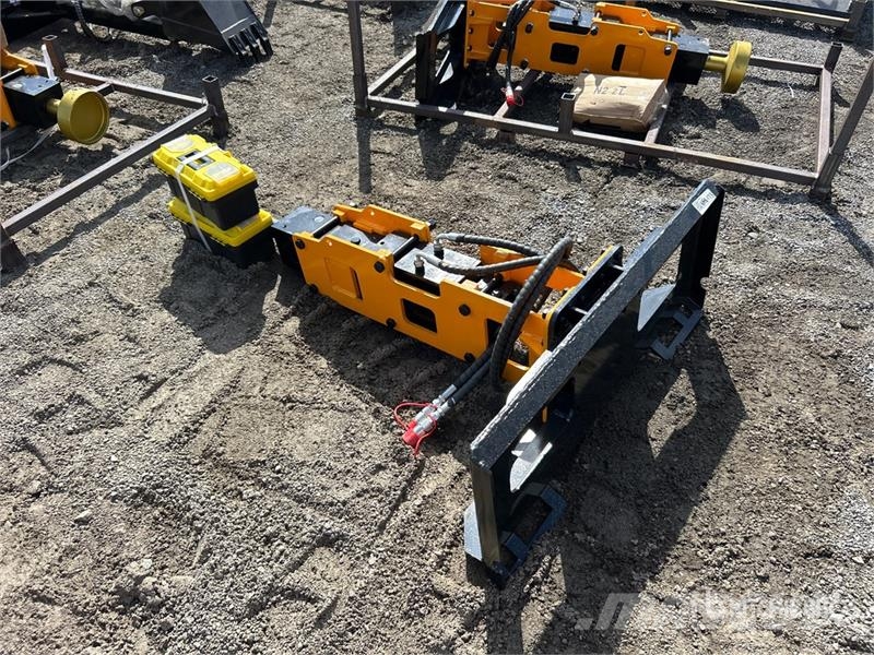 GIYI GY-P680 60 in Skid Steer Breaker (Unused) Hydraulik / Trykluft hammere