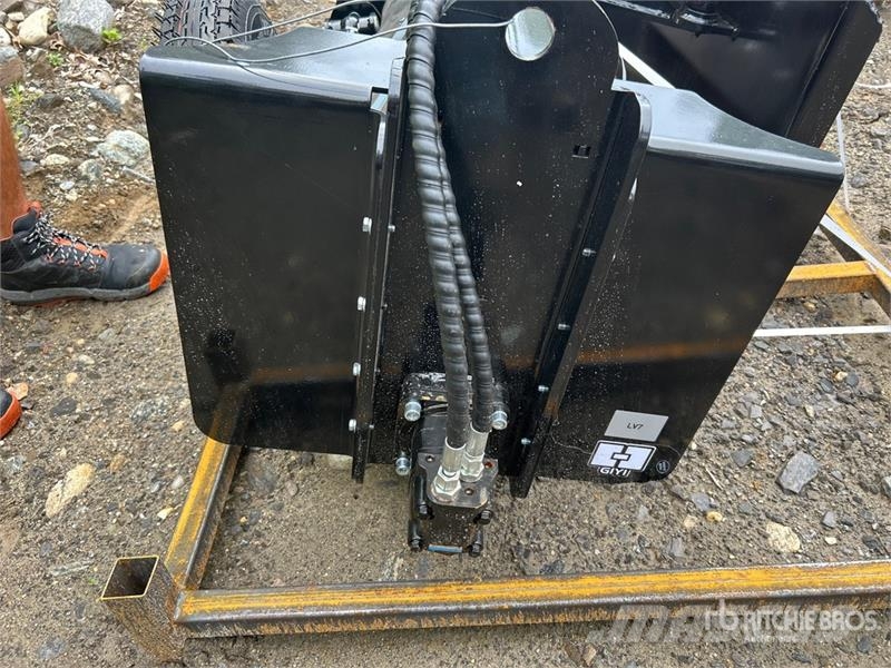GIYI GY-PR71 71 in Skid Steer Power Rake (Unused) Other components