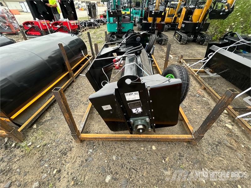 GIYI GY-PR71 71 in Skid Steer Power Rake (Unused) Other components