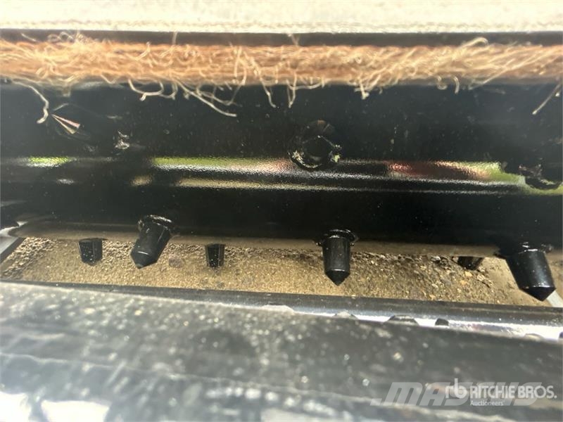 GIYI GY-PR71 71 in Skid Steer Power Rake (Unused) Other components