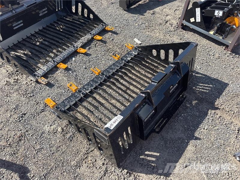 GIYI GY-RB44 43 in Mini Rock Skid Steer Bucket (Un Godet
