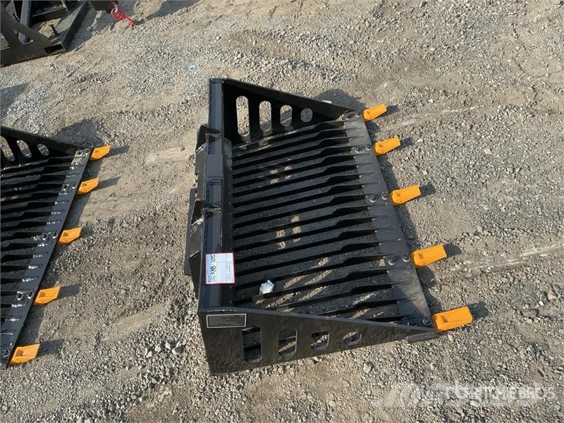  GIYI GY-RB44 Rock Mini Skid Steer Bucket (Unused) Łyżki do ładowarek