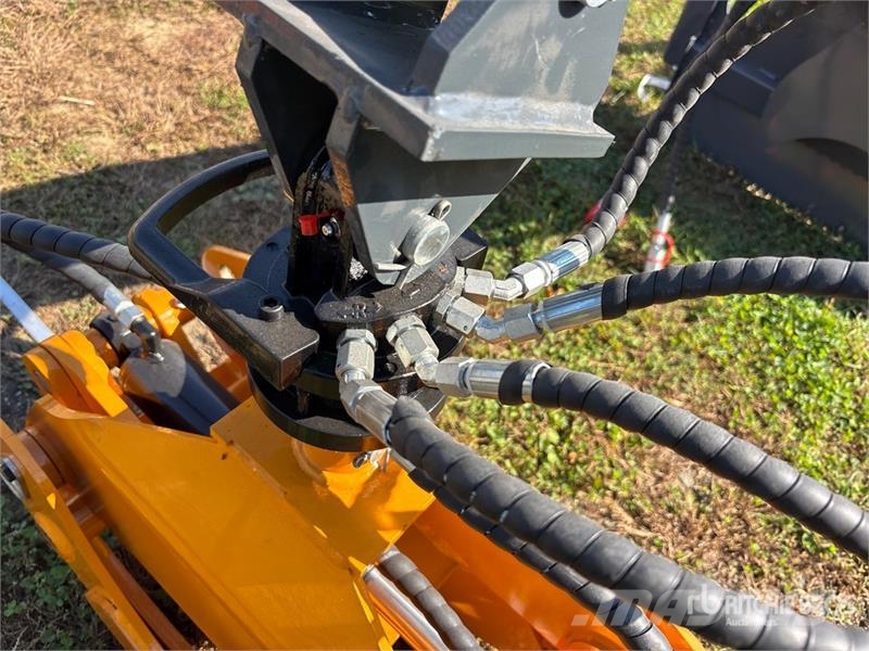  GIYI GY-RG63 Rotating Skid Steer Grapple (Unused) グラップル